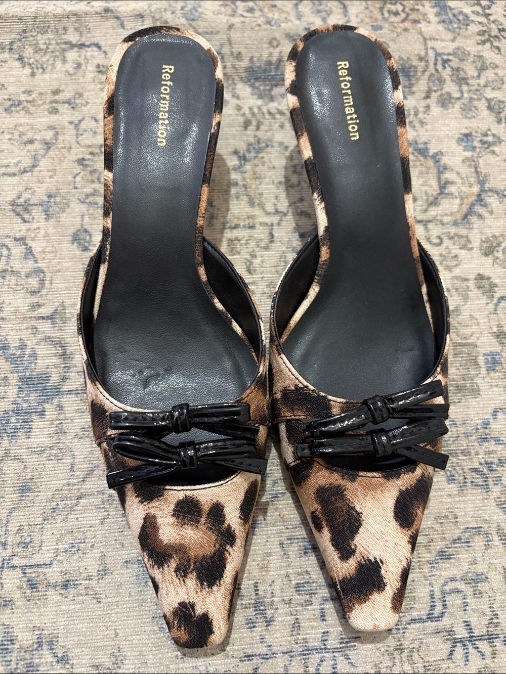 Reformation Leopard Print Pointed-Toe Kitten Heel Mules - size 7 - Picture 2 of 7